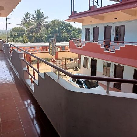 Nila Lodge Ottappalam Exterior photo
