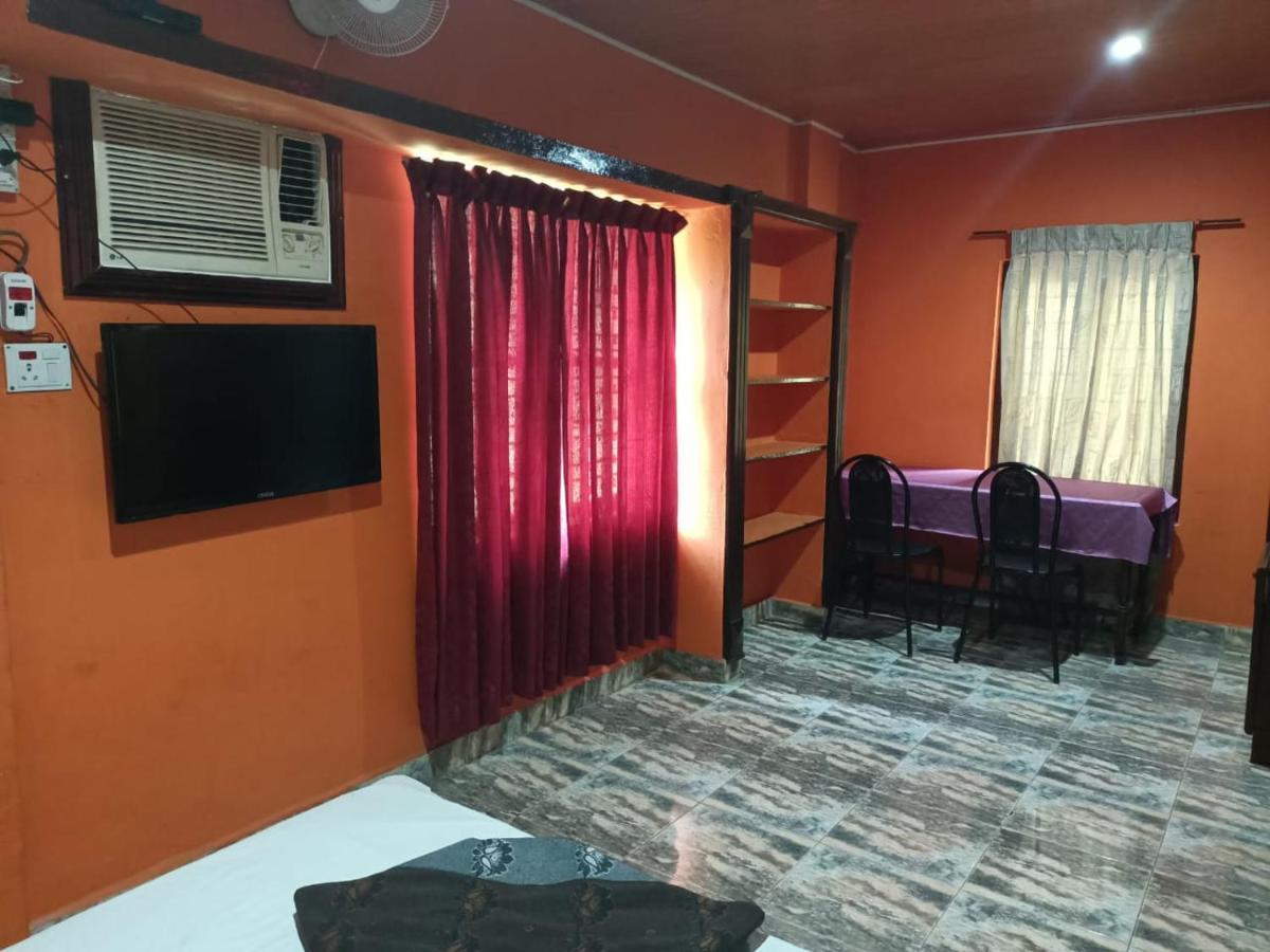 Nila Lodge Ottappalam Exterior photo